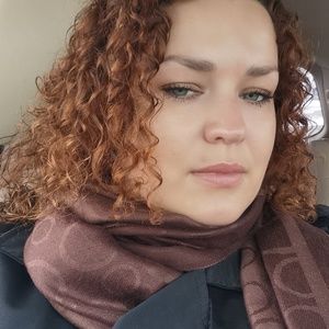 Meet your Posher, Viktoria